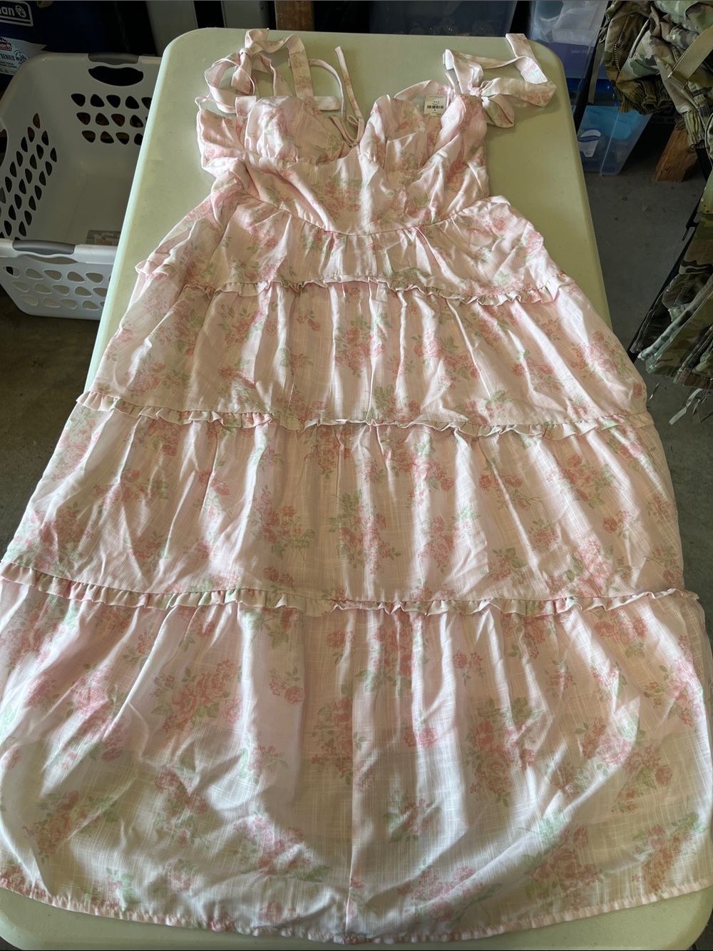 Francesca’s Women’s Pink Floral Tiered Sundress
